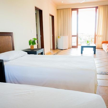 Hotel Penon Suites Girardot Luaran gambar