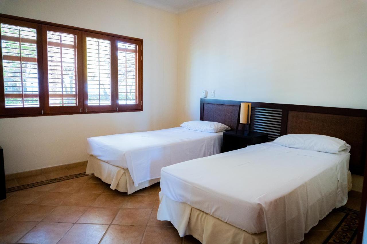 Hotel Penon Suites Girardot Luaran gambar