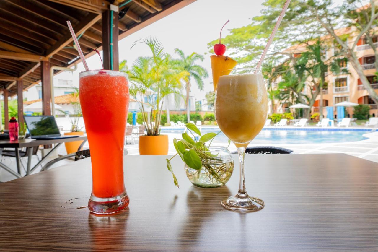 Hotel Penon Suites Girardot Luaran gambar