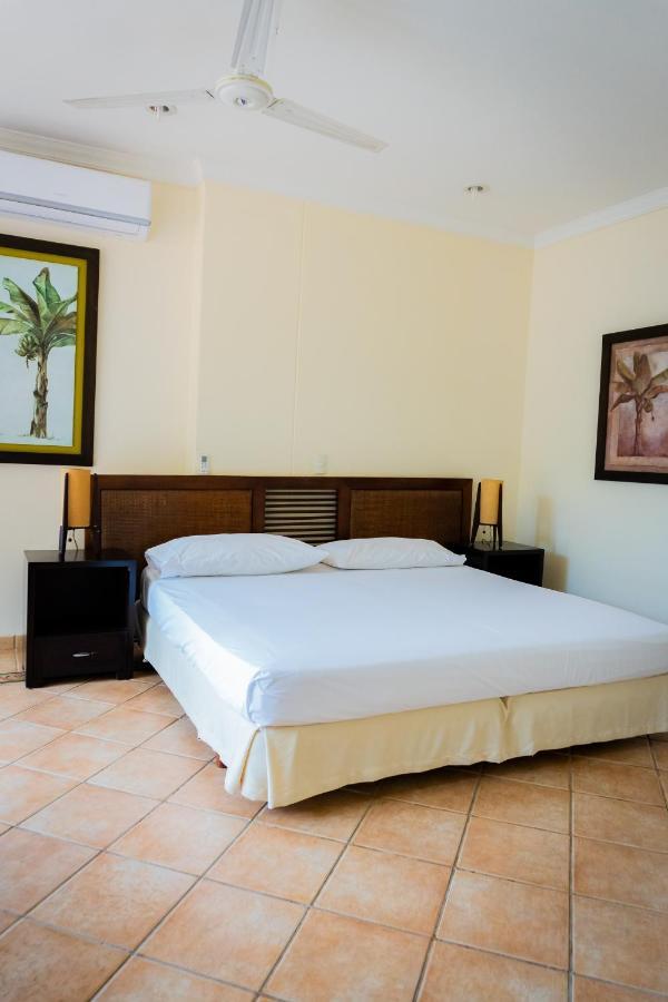 Hotel Penon Suites Girardot Luaran gambar