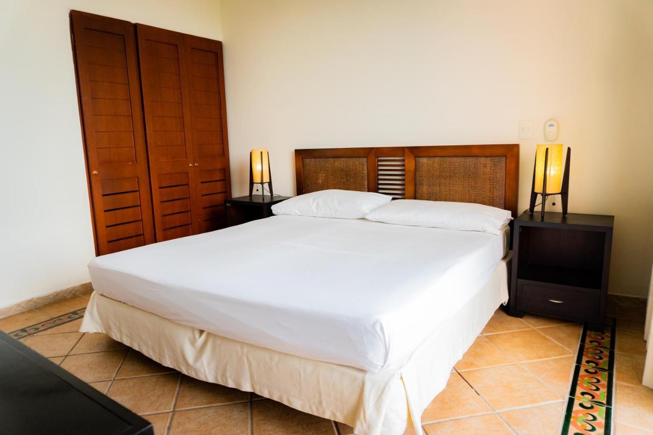 Hotel Penon Suites Girardot Luaran gambar