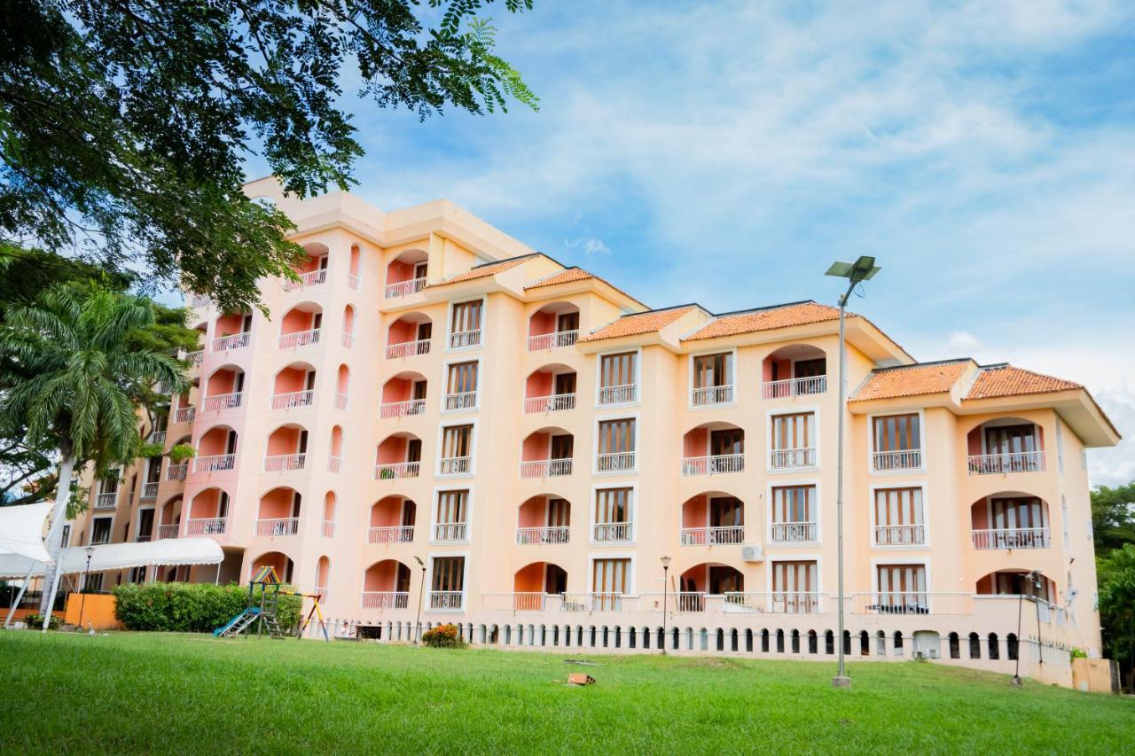 Hotel Penon Suites Girardot Luaran gambar