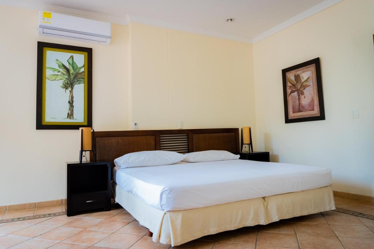 Hotel Penon Suites Girardot Luaran gambar