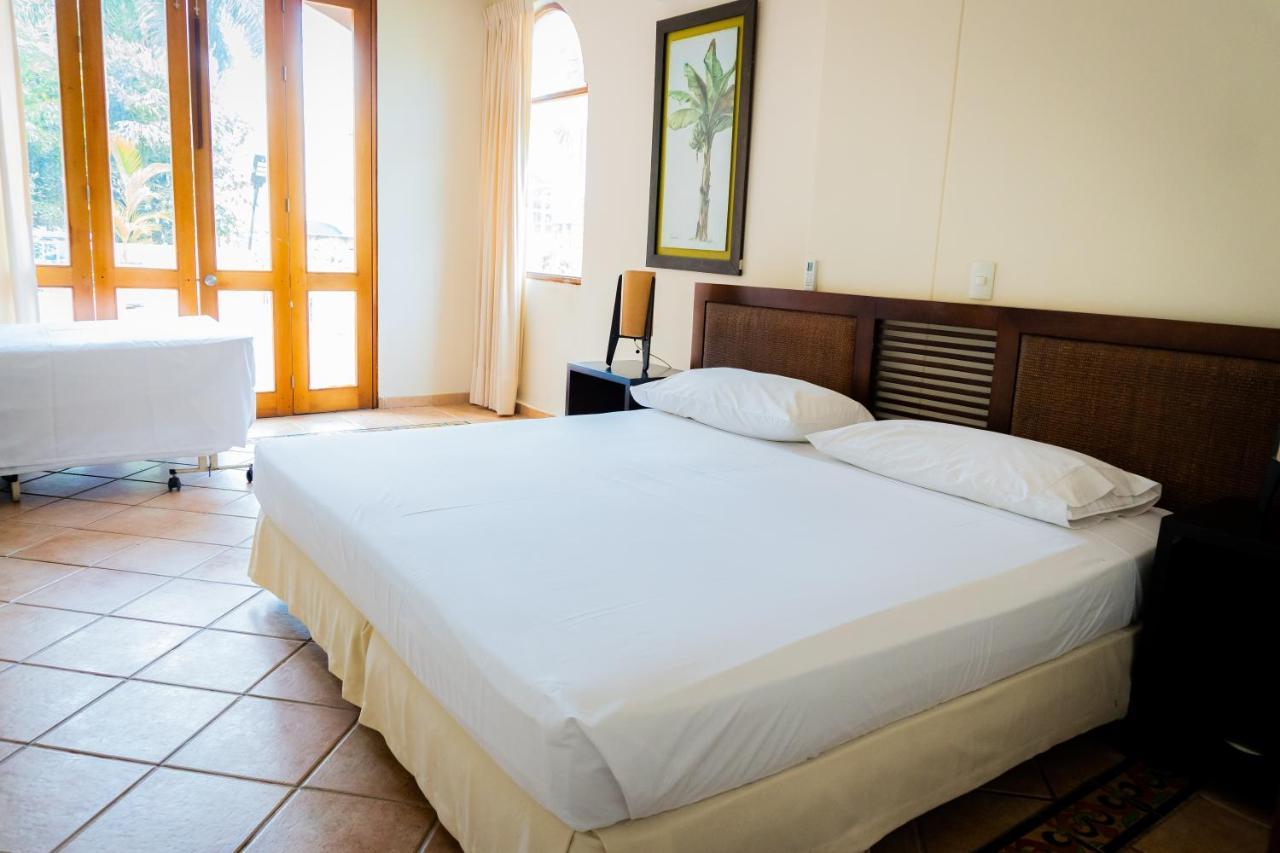Hotel Penon Suites Girardot Luaran gambar