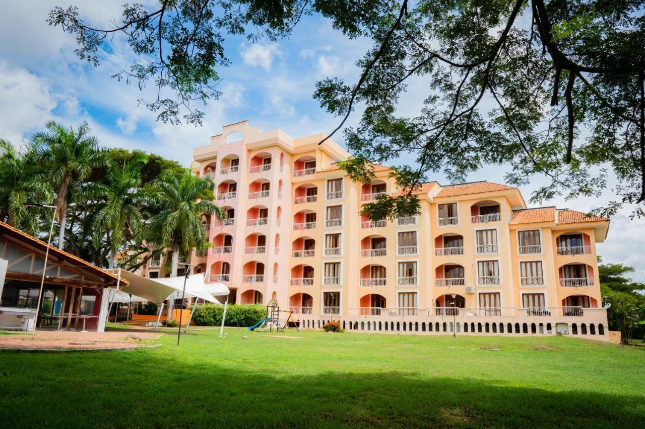 Hotel Penon Suites Girardot Luaran gambar