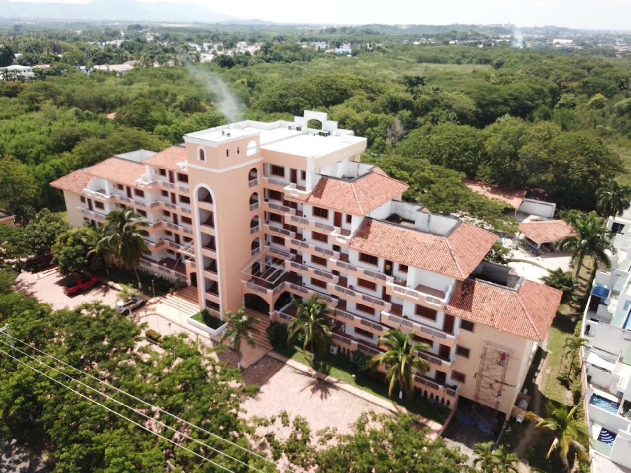 Hotel Penon Suites Girardot Luaran gambar