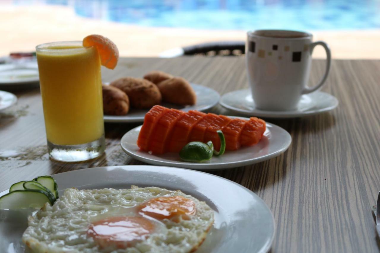 Hotel Penon Suites Girardot Luaran gambar